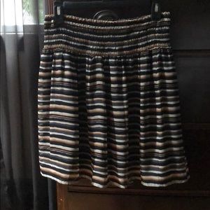 Earth tone stripes in this double layer skirt.